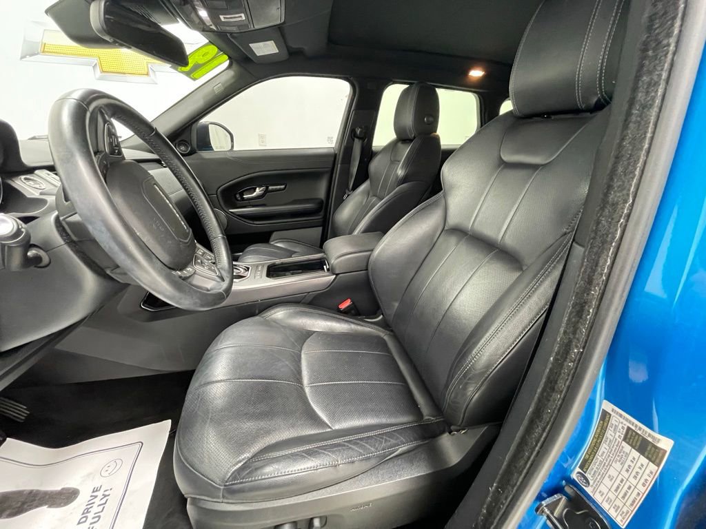 Used 2019 Land Rover Range Rover Evoque Landmark Edition AWD/4WD image 13