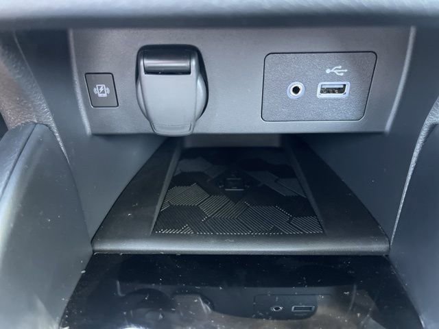 New 2025 Nissan Versa SV w/ Trunk Package image 23