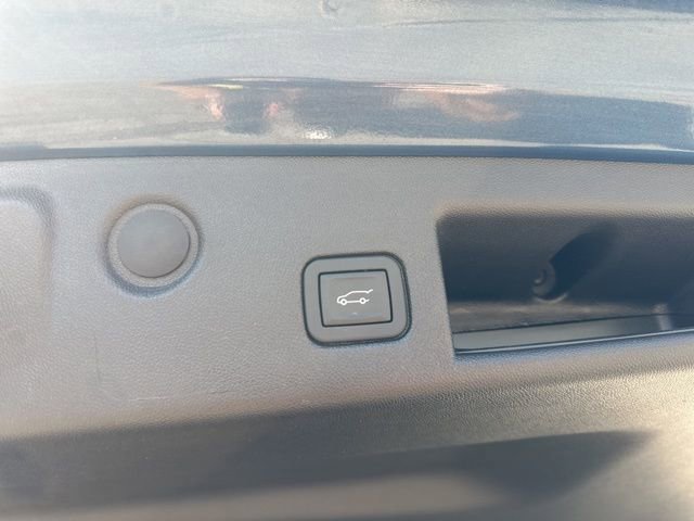 Used 2024 Chevrolet Equinox LT w/ LPO, Floor Liner Package image 28