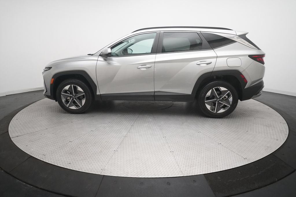 Used 2025 Hyundai Tucson SEL AWD/4WD image 24