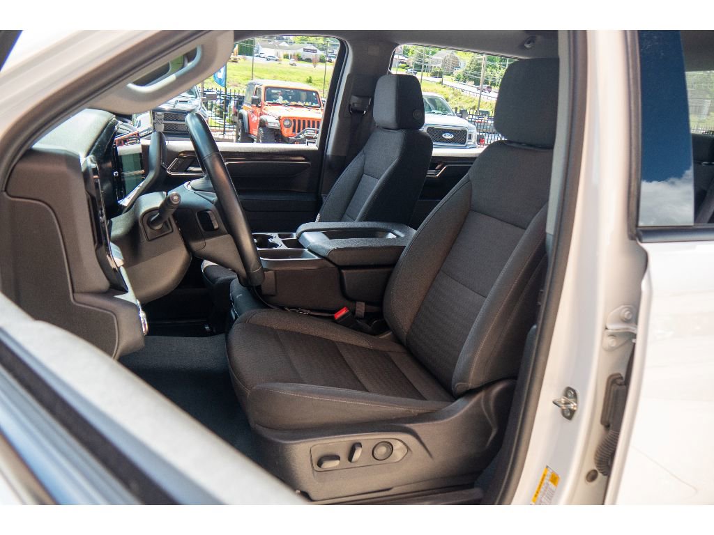 Used 2023 GMC Sierra 1500 Elevation AWD/4WD image 10