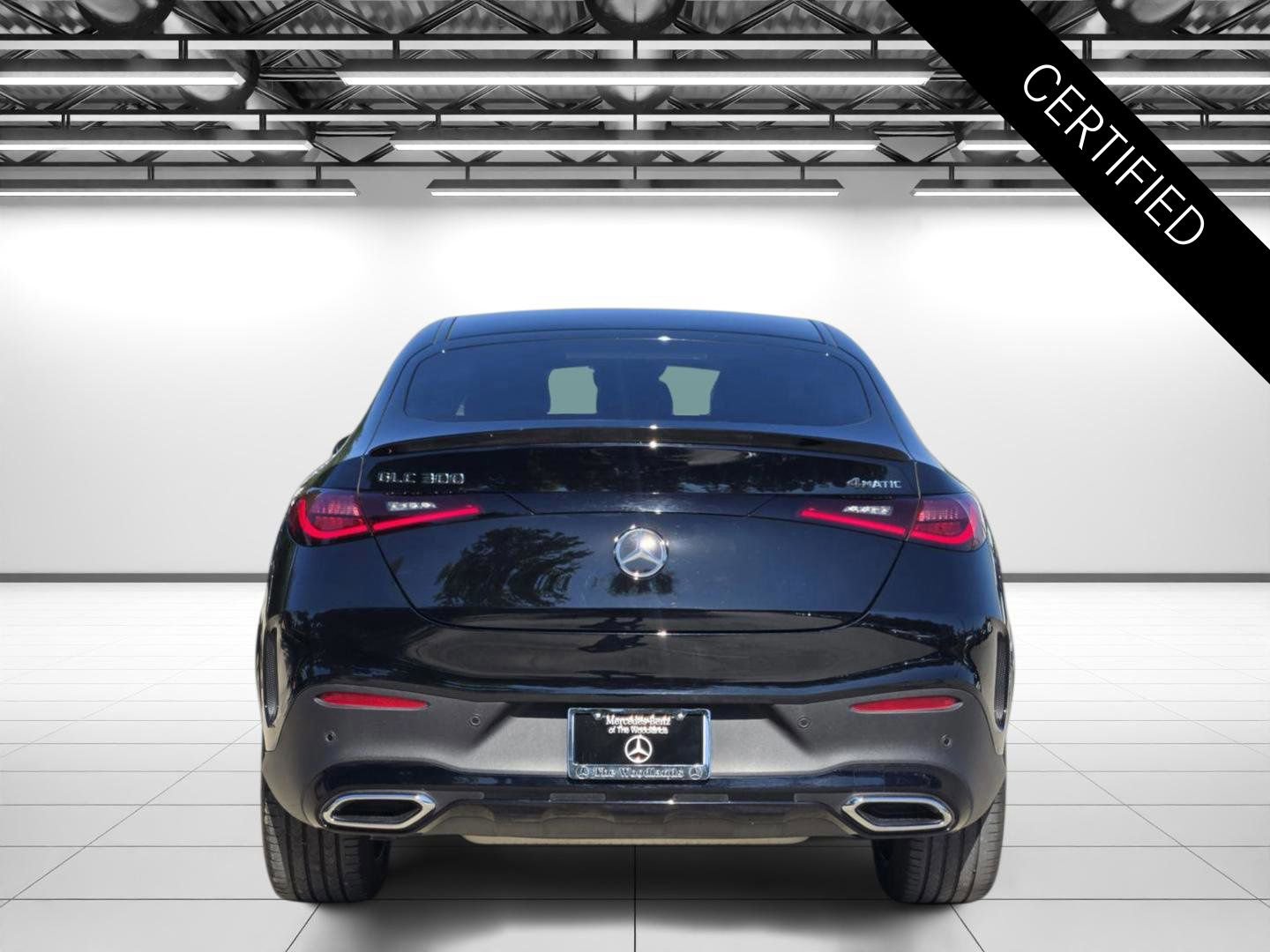 Certified 2025 Mercedes-Benz GLC 300 4MATIC w/ AMG Line image 8