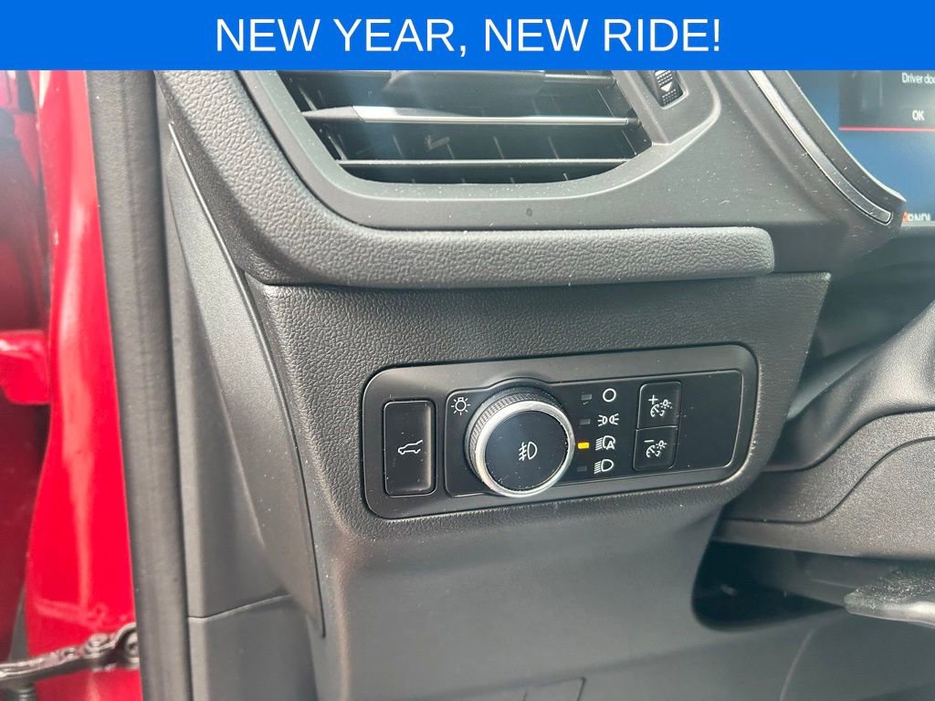 Used 2023 Ford Escape Platinum w/ Class II Trailer Tow Package image 15