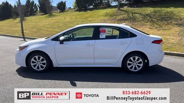 New 2026 Toyota Corolla LE image 2