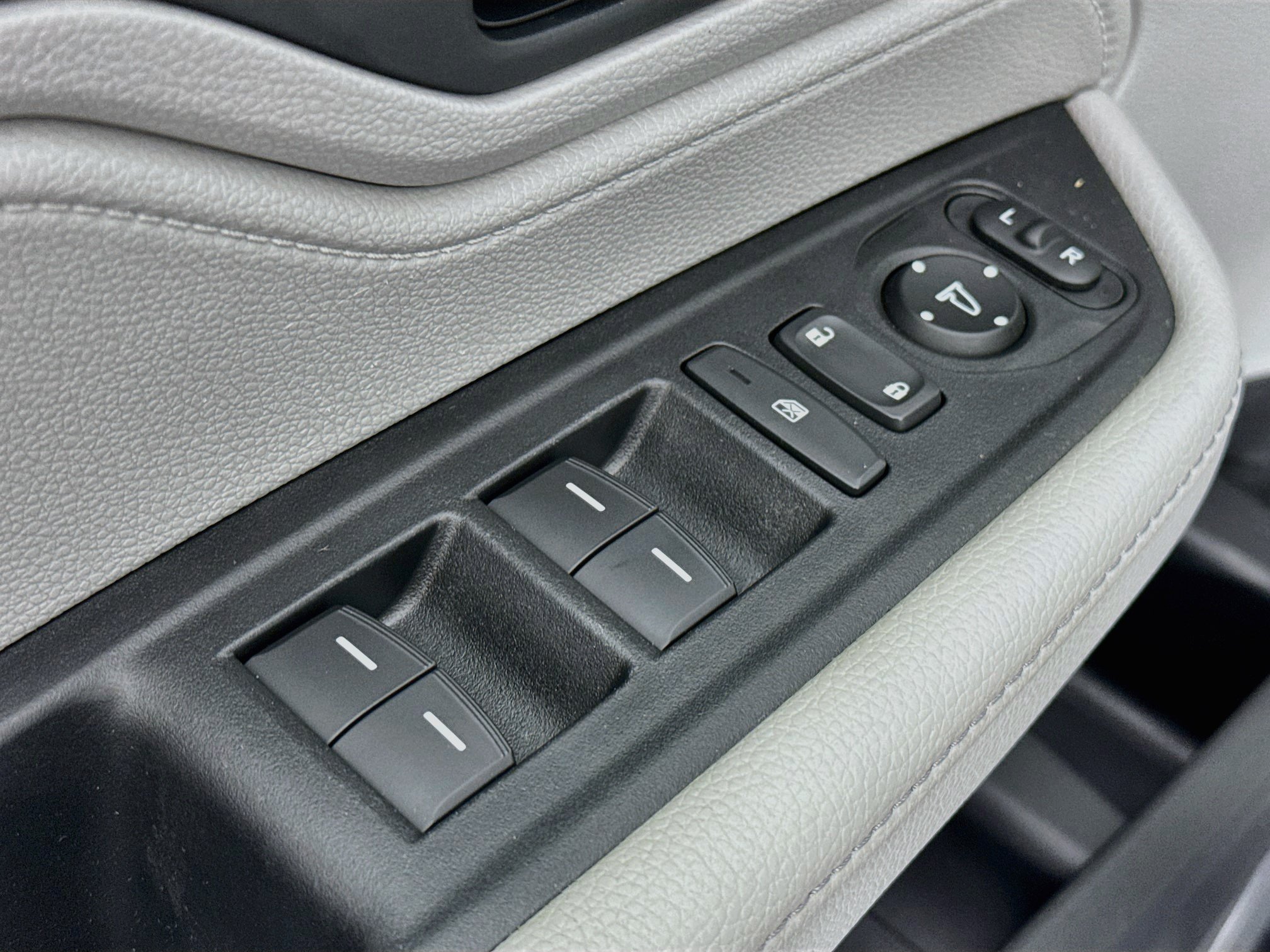 Certified 2023 Honda Odyssey EX-L image 17