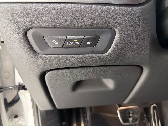 Certified 2024 BMW X6 xDrive40i w/ Executive Package image 12