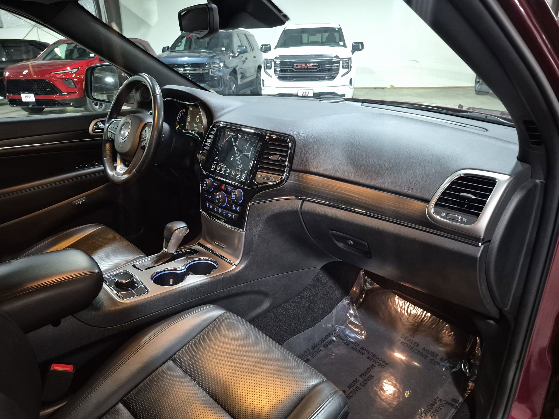 Used 2021 Jeep Grand Cherokee Limited w/ Luxury Group II AWD/4WD image 30