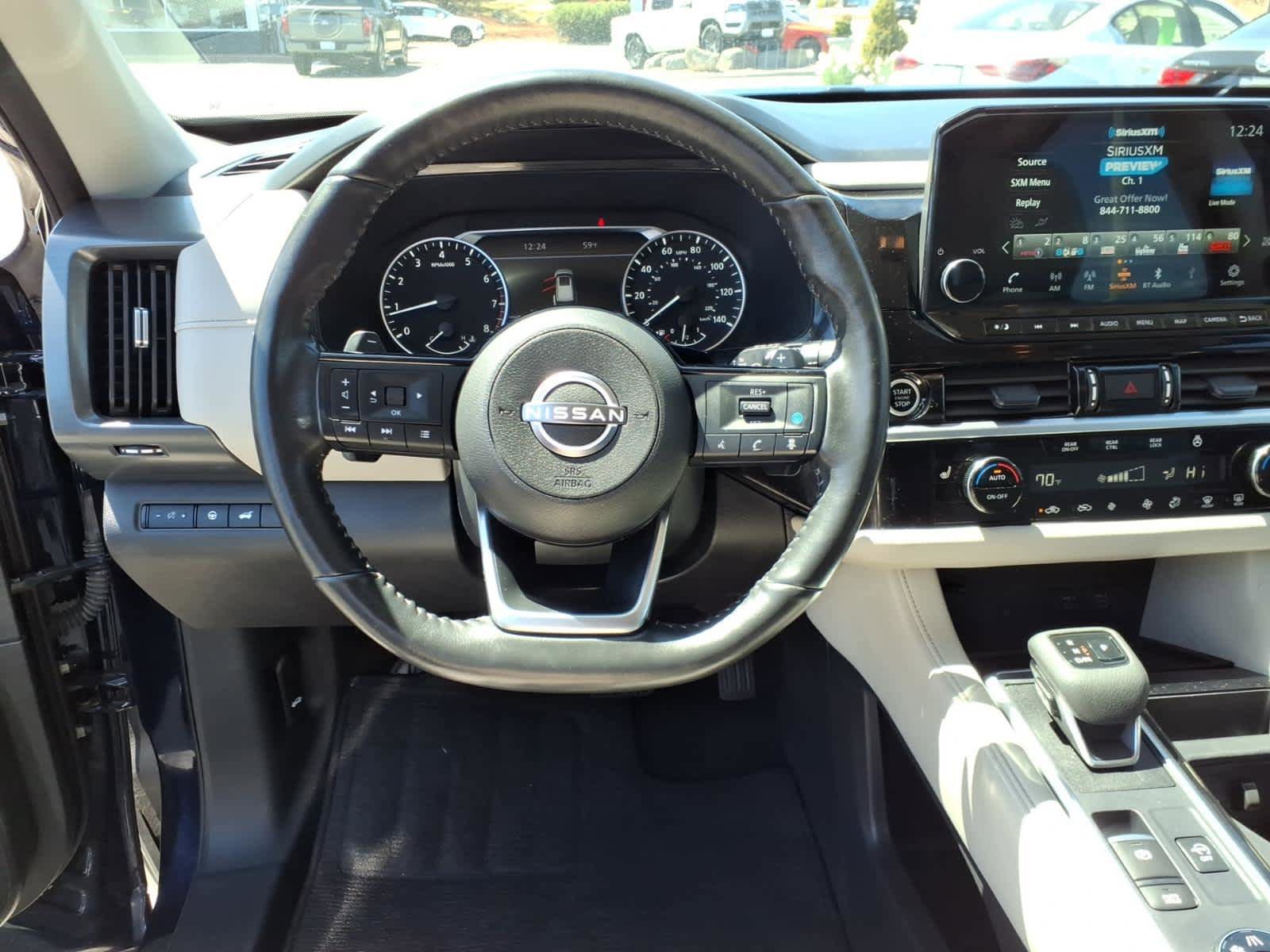 Certified 2024 Nissan Pathfinder SL AWD/4WD image 14