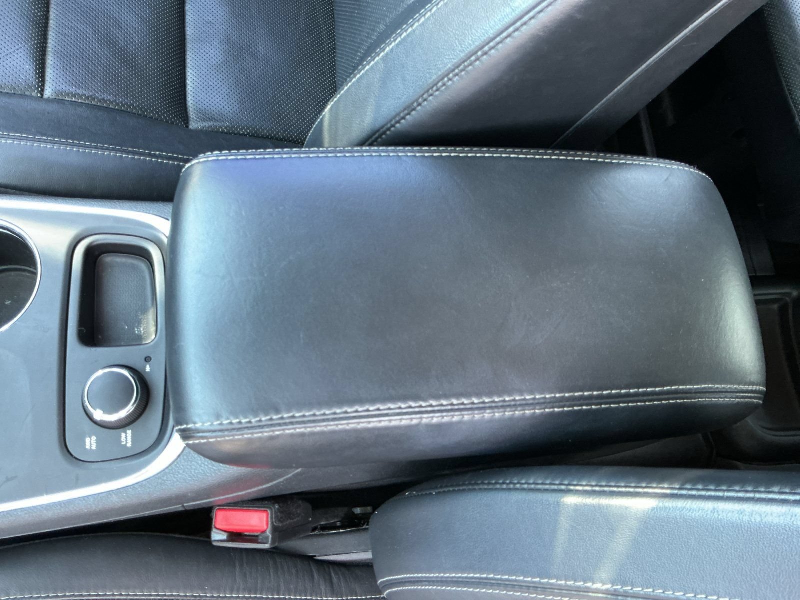 Used 2015 Dodge Durango Citadel w/ Technology Group AWD/4WD image 11