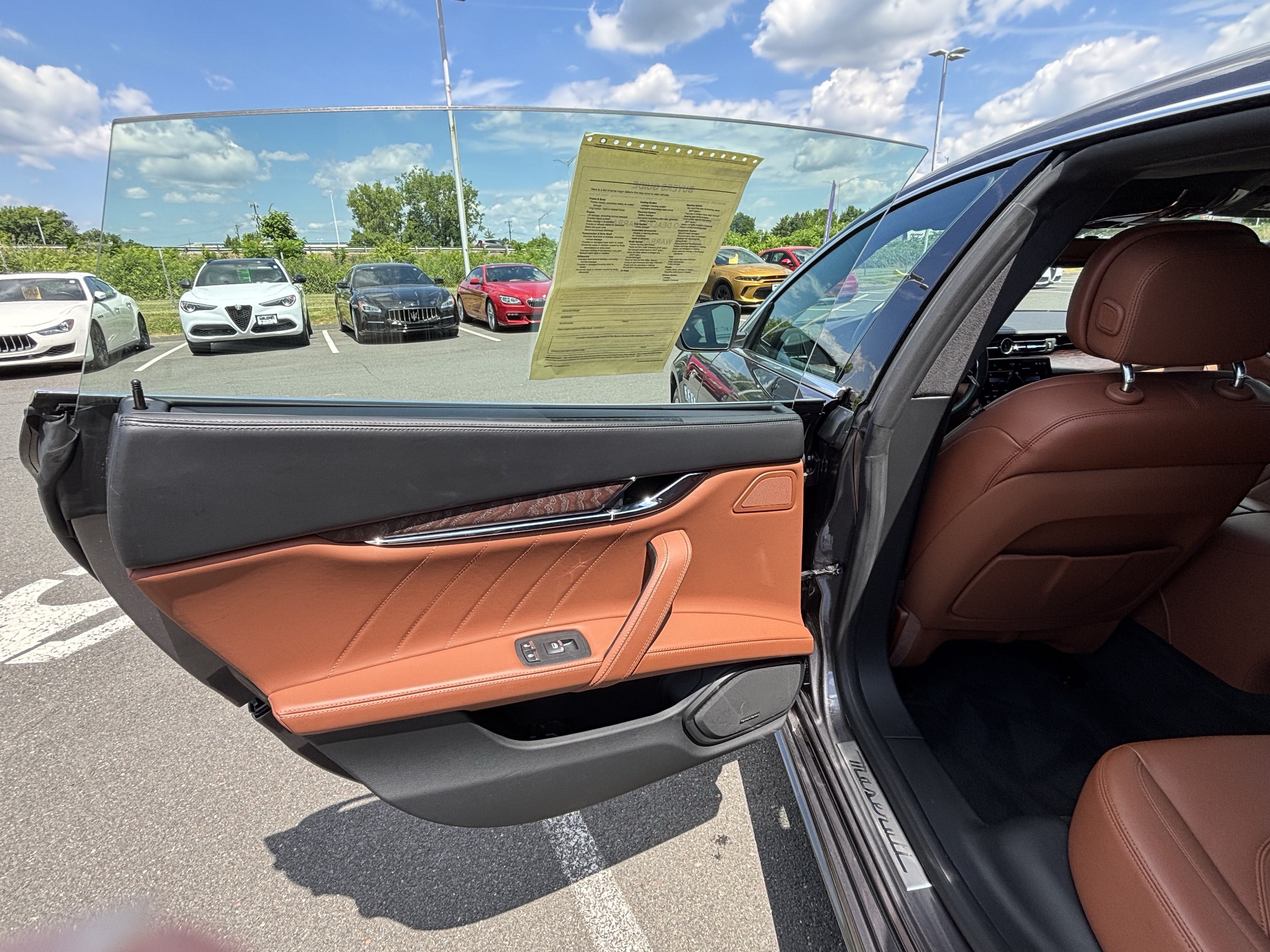 Used 2023 Maserati Quattroporte GT RWD image 41