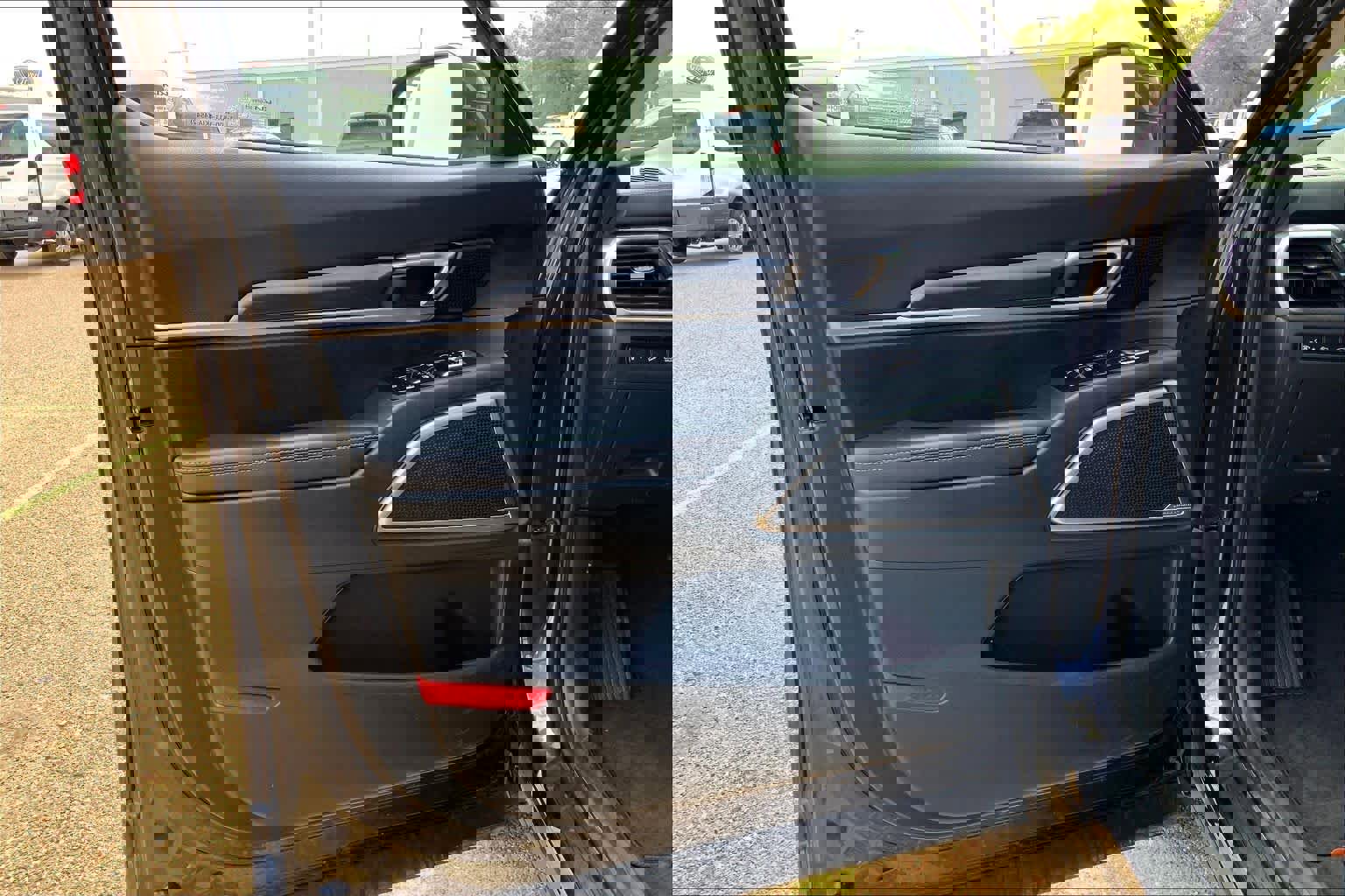 Used 2025 Kia Telluride S image 20