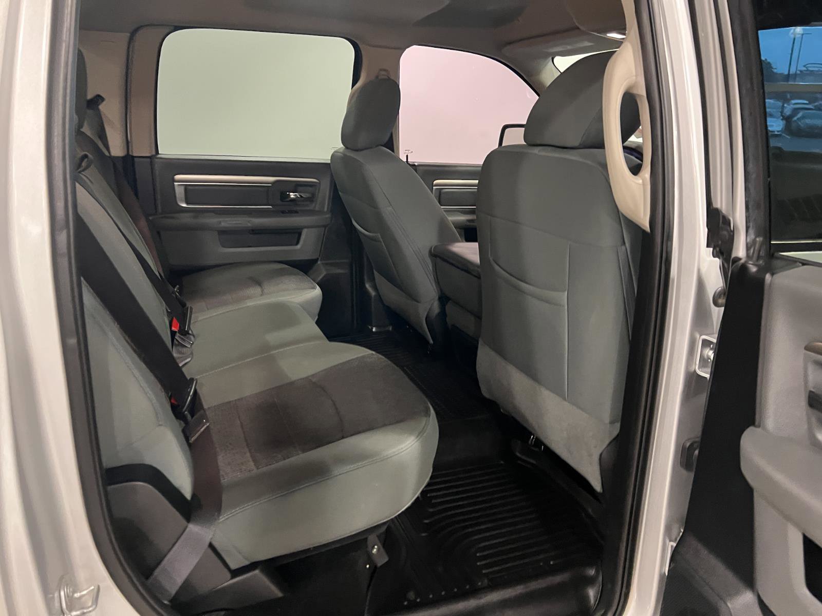 Used 2017 RAM 1500 Big Horn image 33