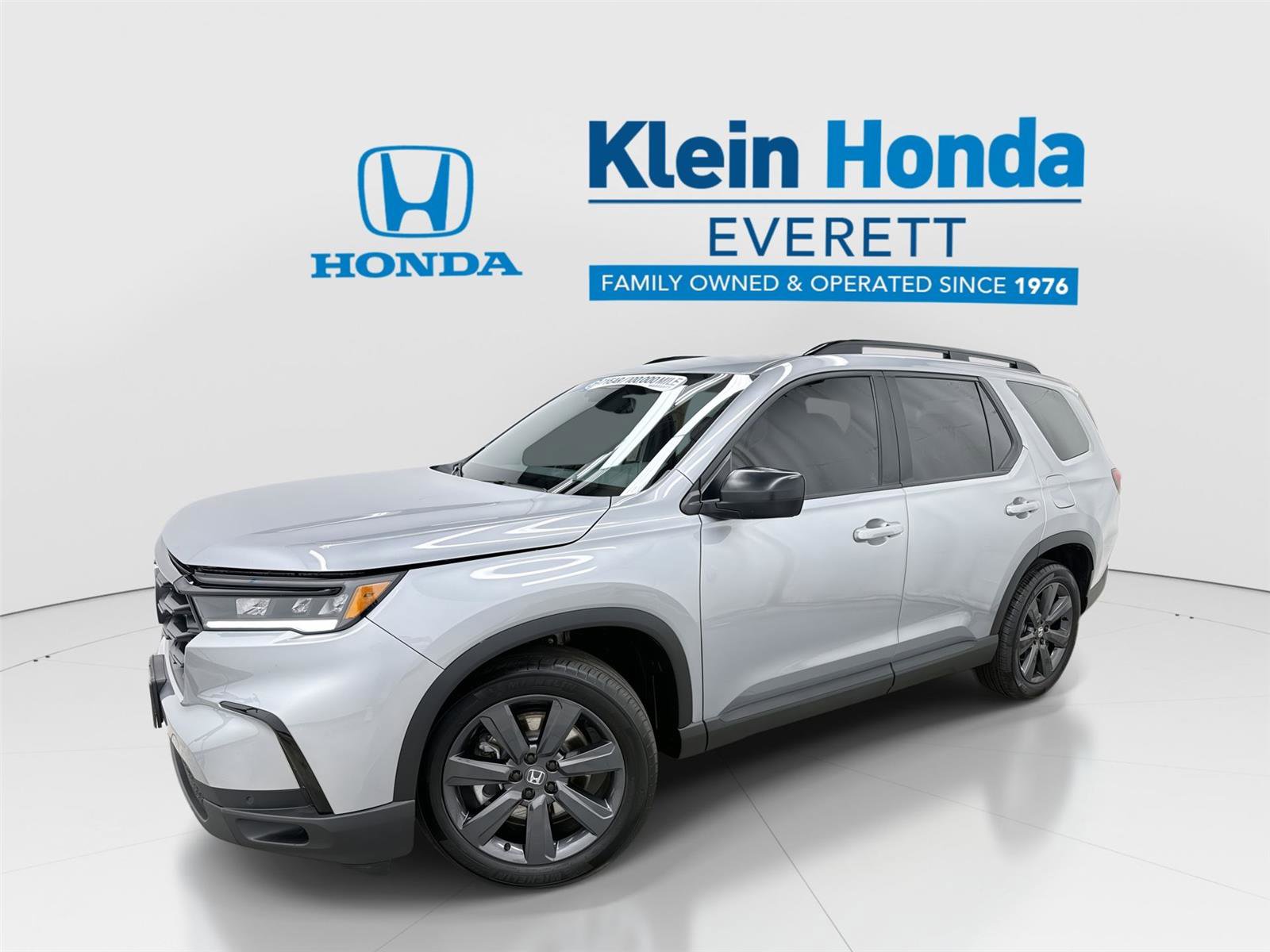 Certified 2025 Honda Pilot Sport