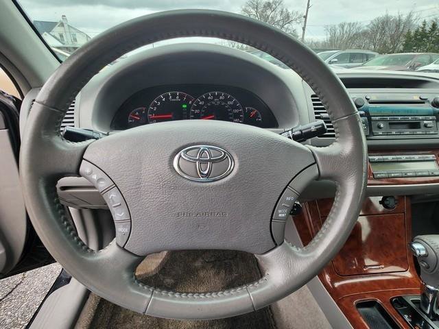 Used 2005 Toyota Camry LE FWD image 11