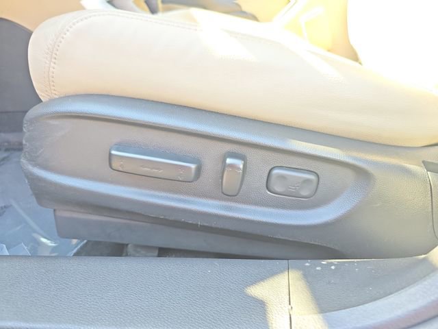 Used 2015 Honda Accord Touring image 28