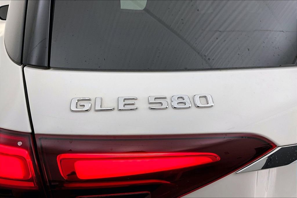 Used 2025 Mercedes-Benz GLE 580 4MATIC image 41