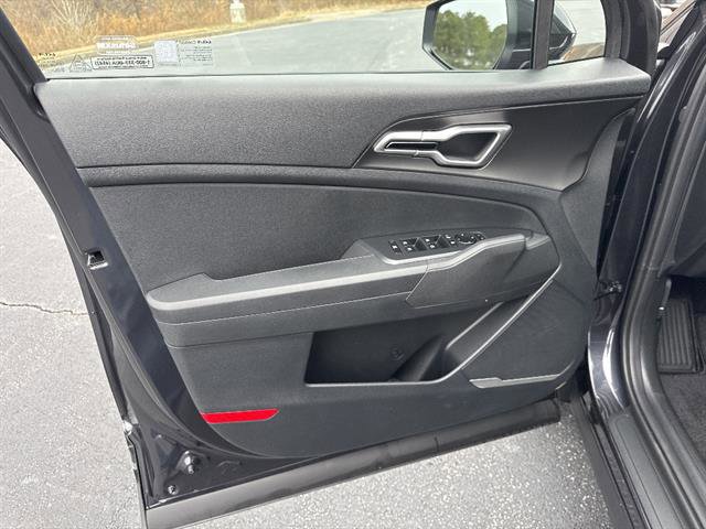 New 2026 Kia Sportage LX w/ LX Convenience Package image 8