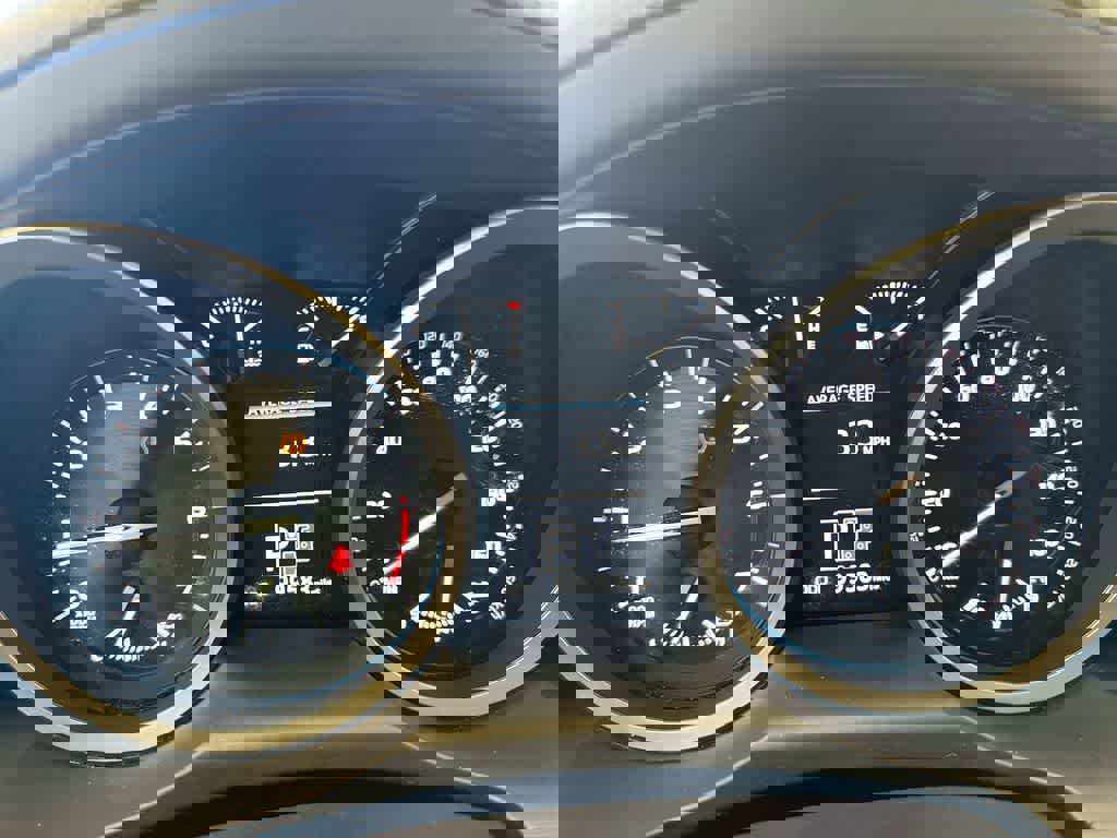 Used 2015 Toyota Land Cruiser image 37