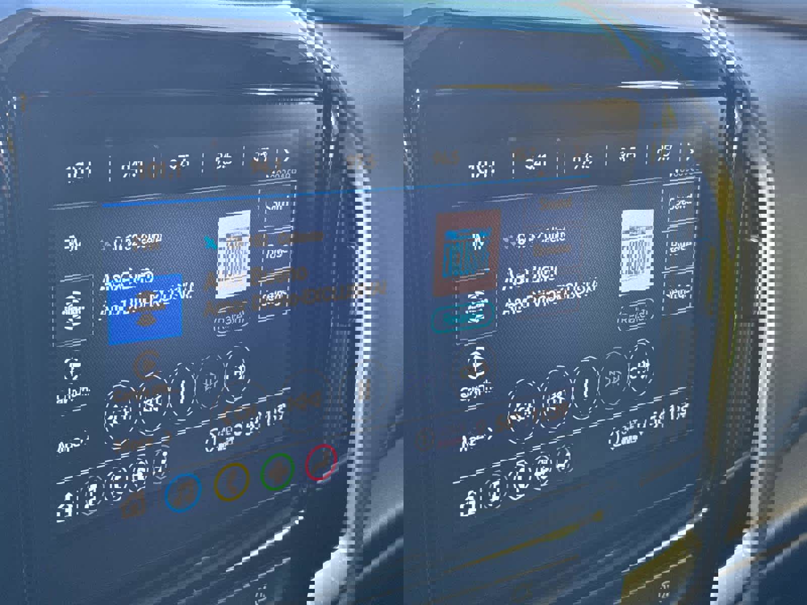 Used 2023 Chevrolet Traverse LT w/ Midnight/Sport Edition image 18