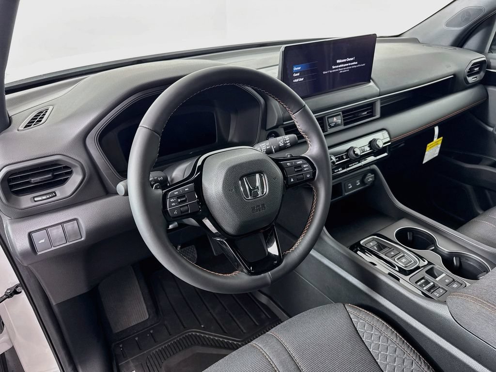 New 2026 Honda Pilot Sport image 9