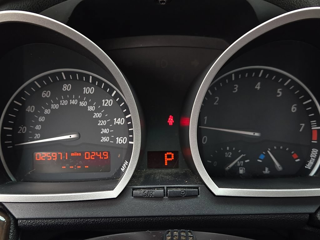 Used 2007 BMW Z4 3.0i RWD image 19