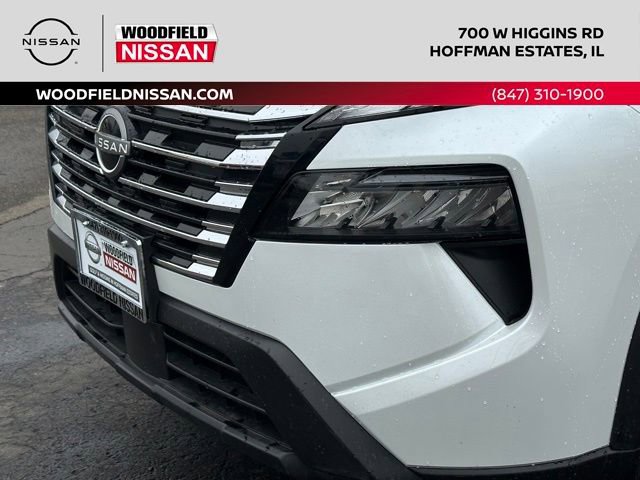 Certified 2025 Nissan Rogue SV image 8