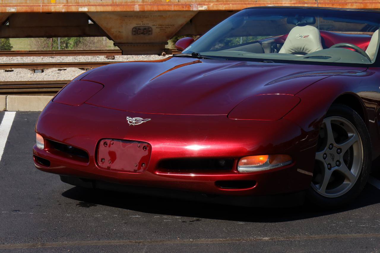 Used 2003 Chevrolet Corvette Convertible w/ Preferred Equipment Group1 RWD image 22