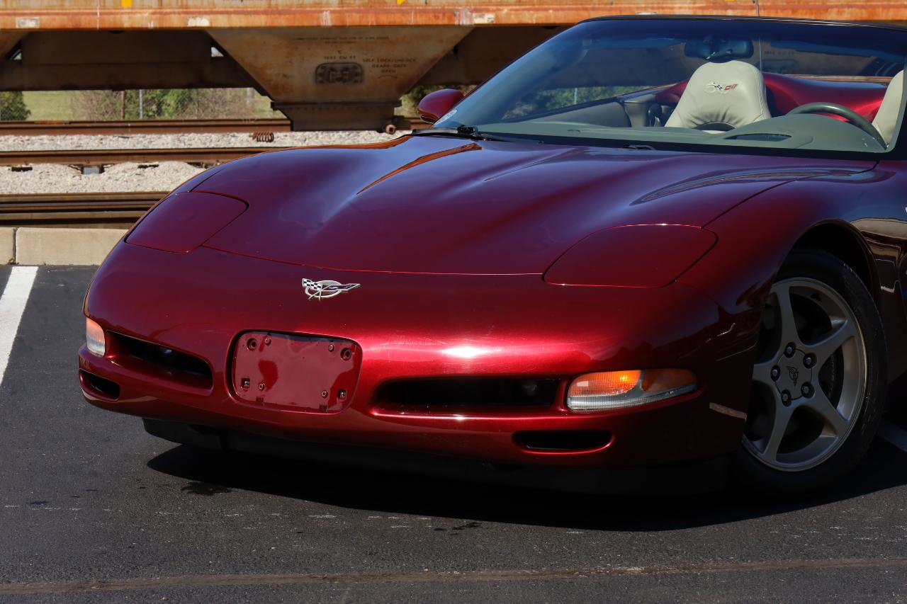 Used 2003 Chevrolet Corvette Convertible w/ Preferred Equipment Group1 RWD image 22