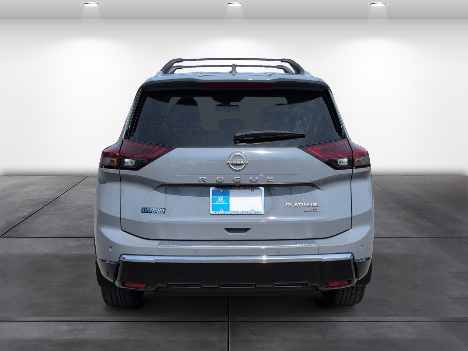 Used 2025 Nissan Rogue Platinum w/ Platinum Premium Package image 5