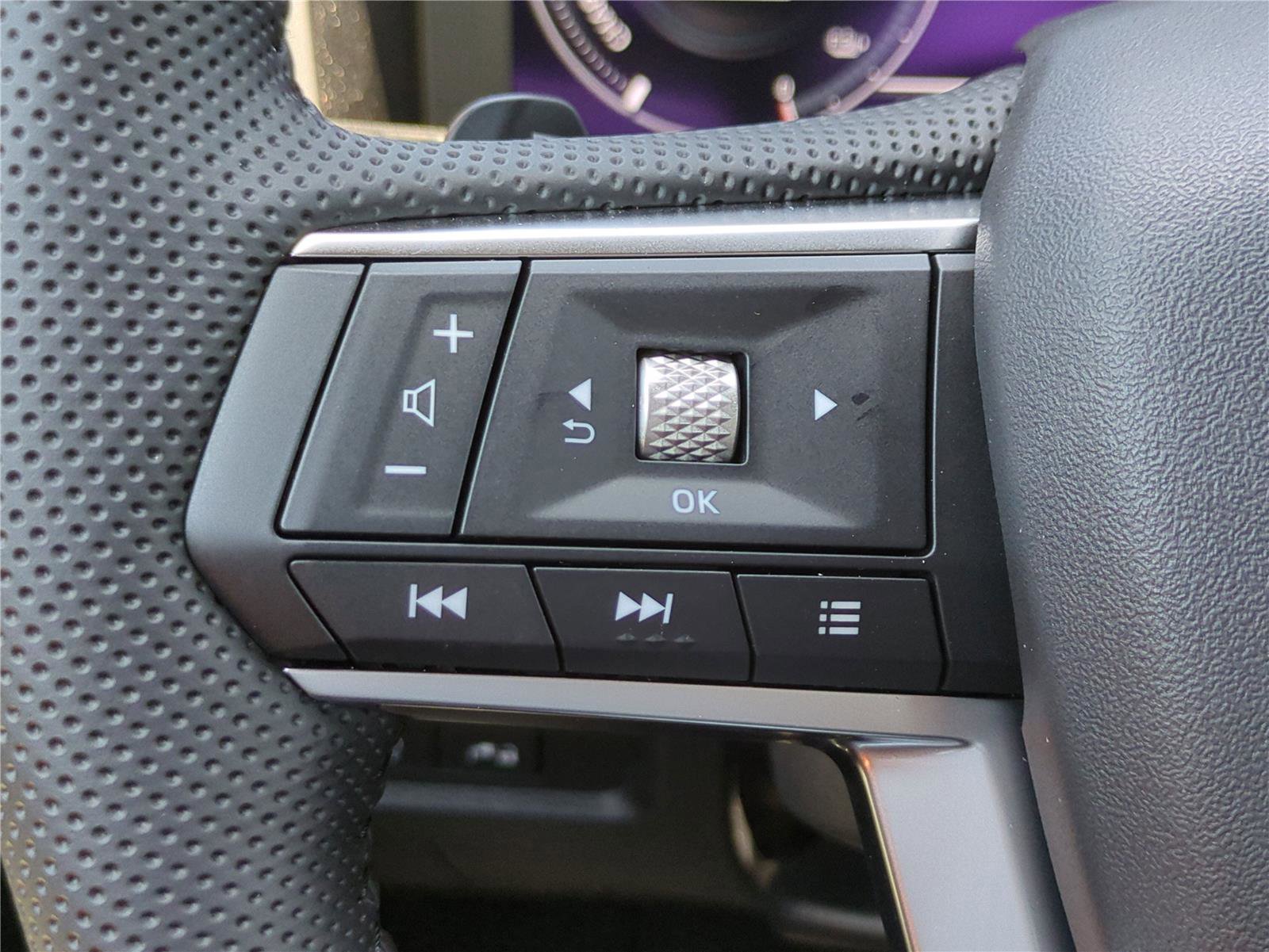 New 2025 Mitsubishi Outlander SEL image 31
