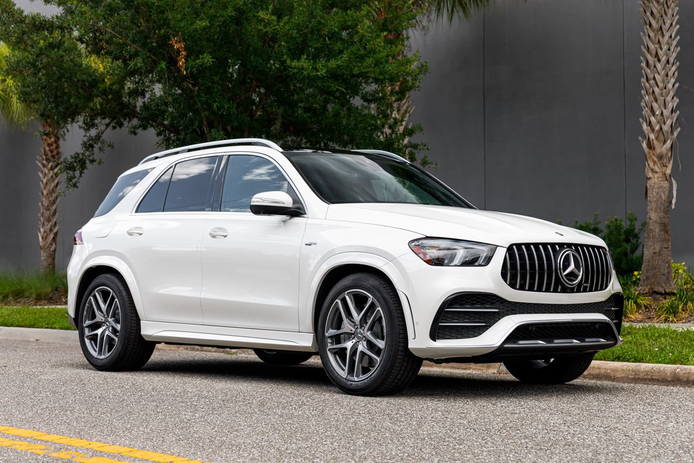 Used 2023 Mercedes-Benz GLE 53 AMG 4MATIC image 5