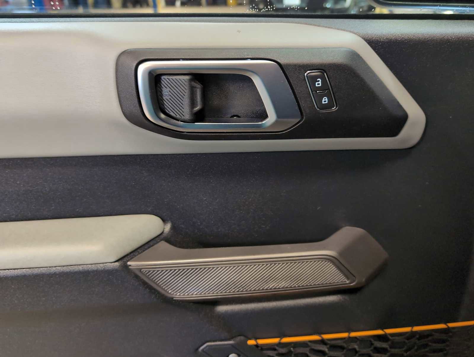 Used 2022 Ford Bronco Badlands w/ Sasquatch Package image 23