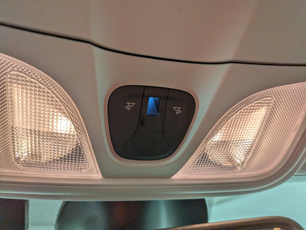 Certified 2023 Jeep Cherokee Altitude Lux image 33