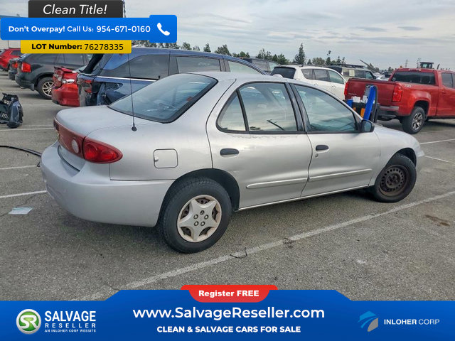 Used 2004 Chevrolet Cavalier Sedan w/ Preferred Equipment Group FWD image 4