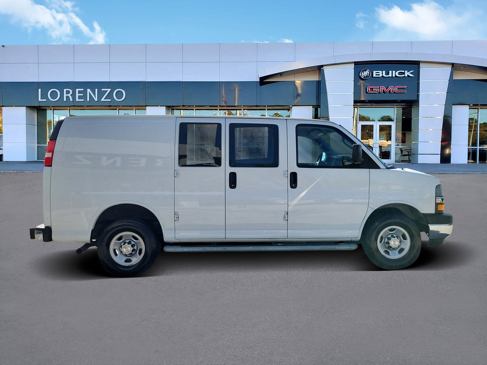 Used 2024 Chevrolet Express 2500 w/ Driver Convenience Package image 4