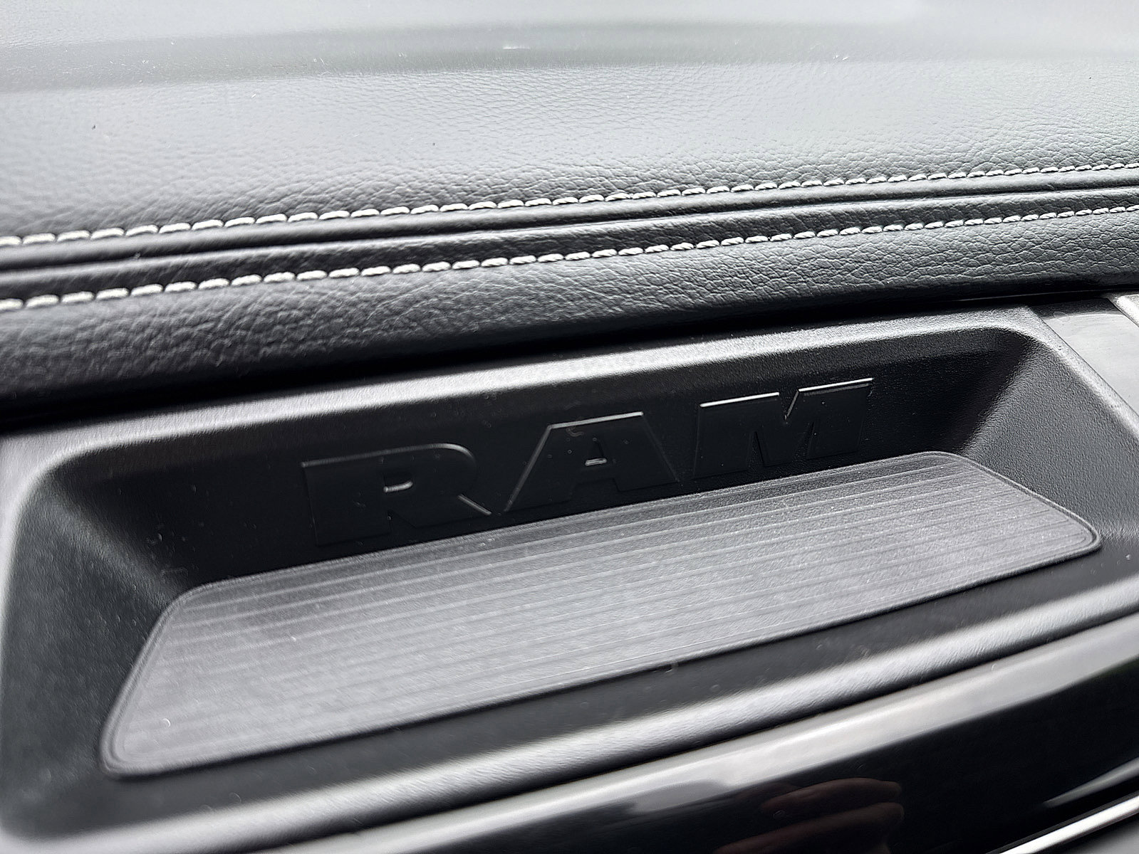 Used 2018 RAM 2500 Laramie w/ Sport Appearance Group image 55