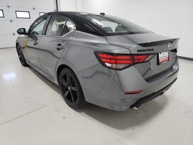 Used 2023 Nissan Sentra SR w/ Midnight Edition Package FWD image 5
