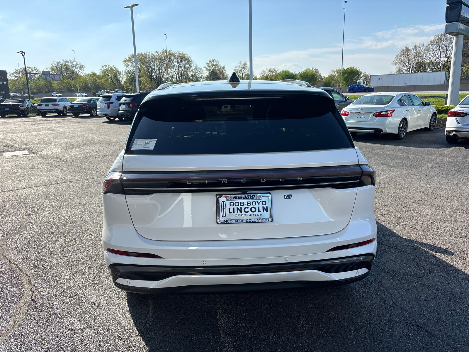New 2026 Lincoln Nautilus Black Label w/ Jet Appearance Package AWD/4WD image 6