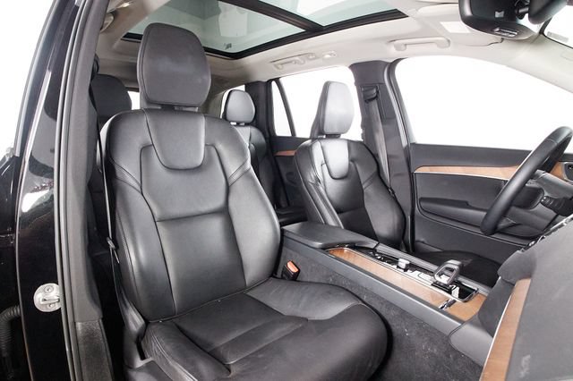 Certified 2023 Volvo XC90 B6 Plus AWD/4WD image 20