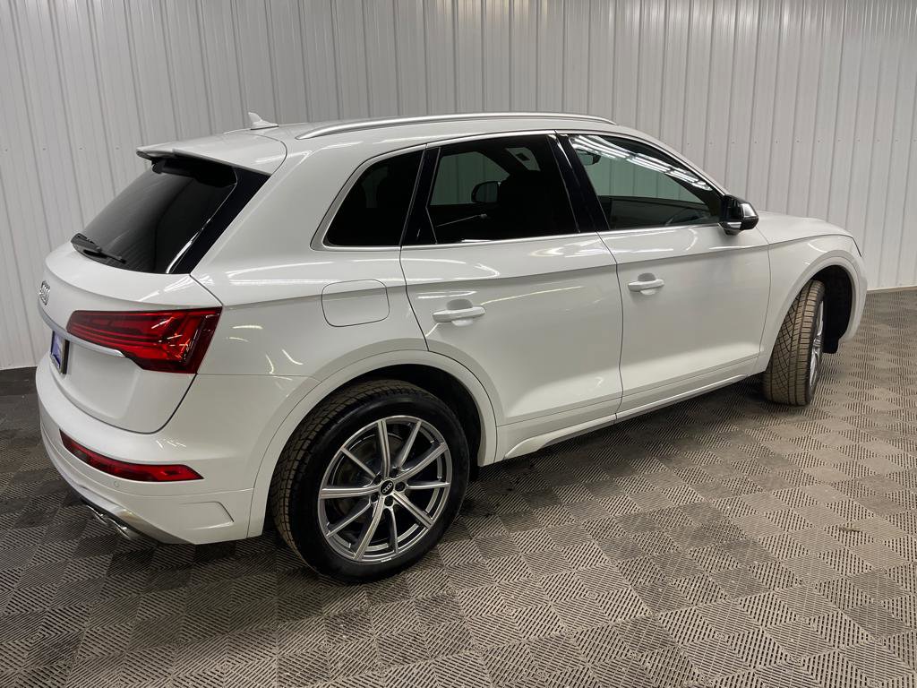 Used 2022 Audi SQ5 Premium image 3