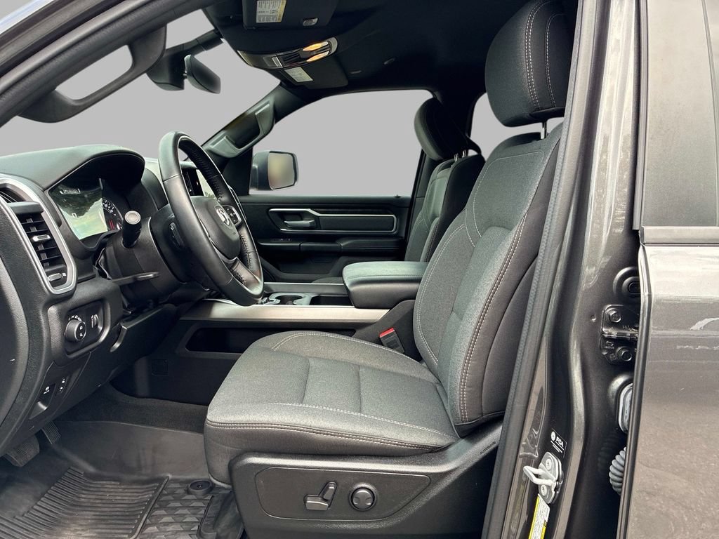 Used 2022 RAM 1500 Big Horn AWD/4WD image 21