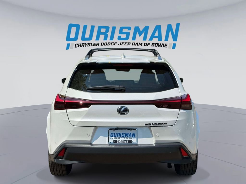 Used 2025 Lexus UX 300h AWD w/ Accessory Package (Z1) image 3