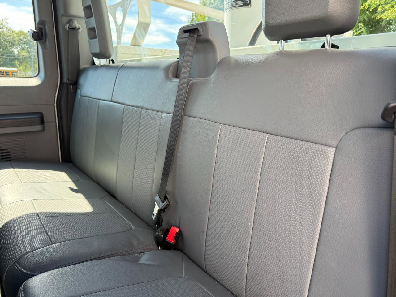 Used 2014 Ford F450 XL w/ Power Equipment Group image 38