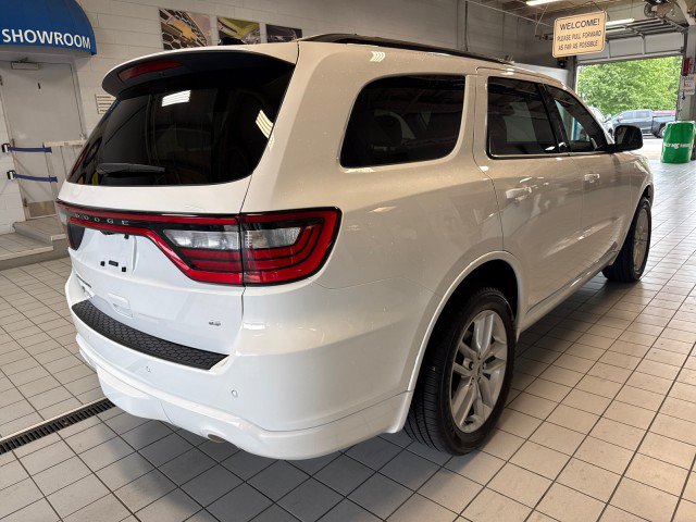 Used 2024 Dodge Durango GT AWD/4WD image 3