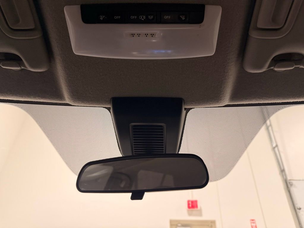 Used 2021 Nissan Kicks S image 14