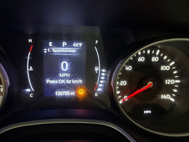 Used 2018 Jeep Compass Latitude image 27