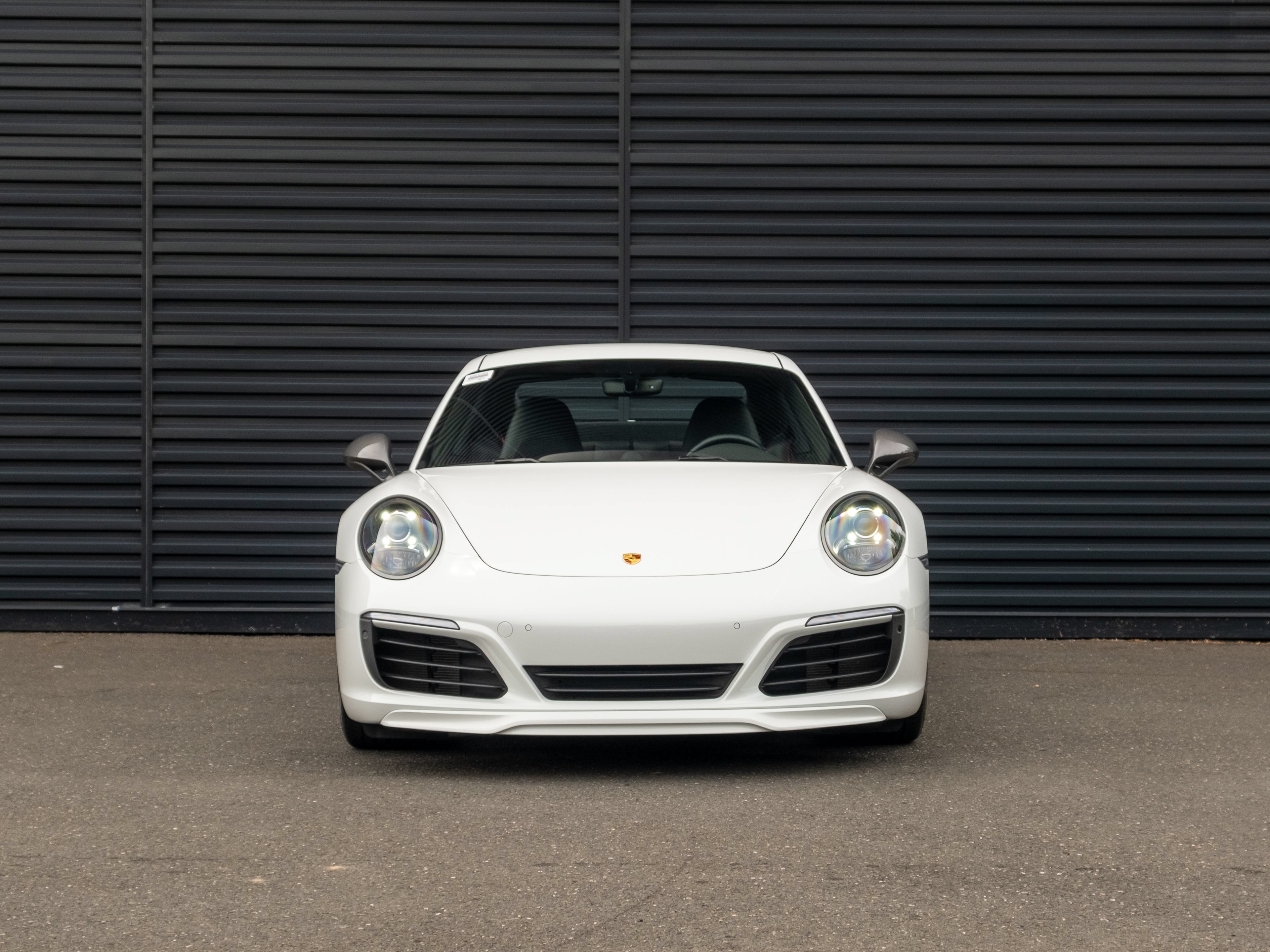 Certified 2019 Porsche 911 Carrera T RWD image 11