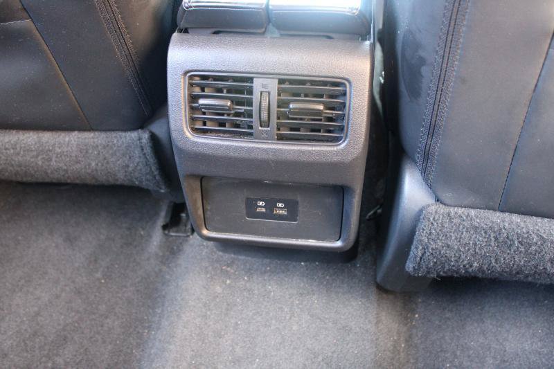 Used 2022 Nissan Rogue SV w/ SV Premium Package FWD image 19