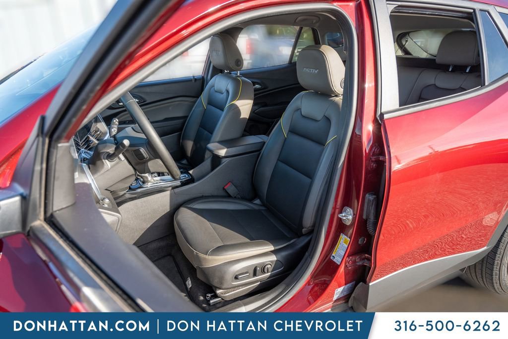 Used 2024 Chevrolet Trax ACTIV w/ Driver Confidence Package image 4