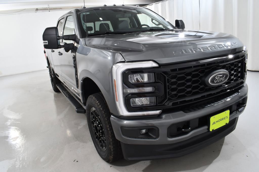 New 2026 Ford F350 XLT w/ XLT Premium Package AWD/4WD image 4